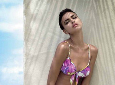 Tao hinh khac la cua ban gai Ronaldo hinh anh