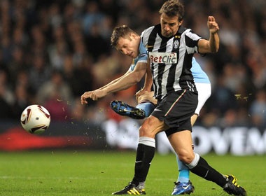 Juventus - Parma: 'Lao ba' nhan qua dau nam? hinh anh