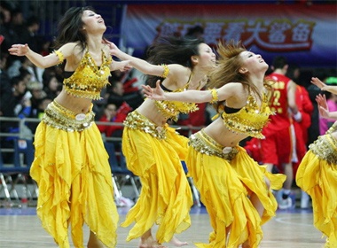 My nhan Trung Quoc sexy tren san bong ro hinh anh