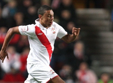 Xem ‘Theo Walcott moi’ pho dien tai nghe hinh anh