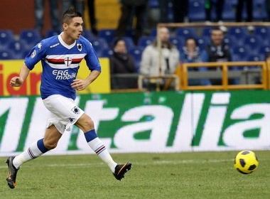 Macheda ghi ban 'mo hang' cho Sampdoria hinh anh