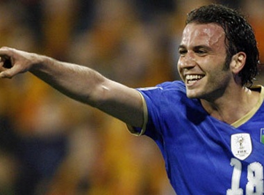 Inter chieu mo ‘sat thu’ Giampaolo Pazzini hinh anh