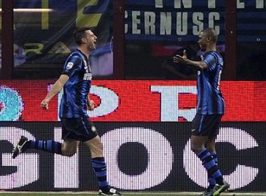 Milan lo buoc, Inter thang tien hinh anh