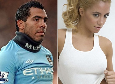 Tevez 'phan phao' khi bi nguoi dep to toi lang nhang hinh anh