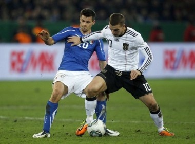Italy 'hut chet' tren dat Duc hinh anh