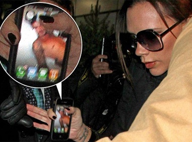 Vic dat hinh nen dien thoai la anh 'nong' cua chong hinh anh