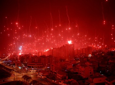 'Fan cuong' dot chay thanh pho vi doi bong hinh anh