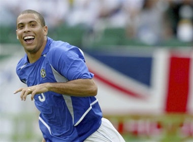 An tuong voi 'anh chang dau troc' hinh anh