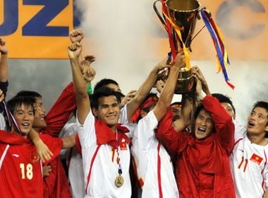 AFF Cup 2012 se duoc to chuc tai Thai Lan va Malaysia hinh anh