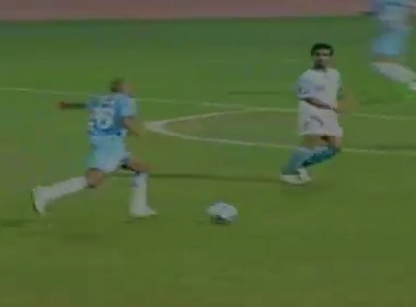 Pha 'na phao' uy luc ngoai vong cam hinh anh