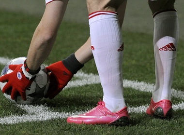 Paul Ince: ‘Cau thu se mac vay khi ra san’ hinh anh