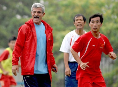 Kho khan cho DTVN hinh anh