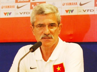 Nhung loi tam su cuoi cung cua HLV Calisto hinh anh