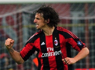 Ibra tu xung ‘cau thu gioi nhat hanh tinh’ hinh anh