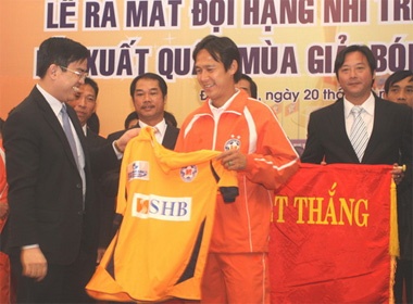 Minh Phuong gianh uu the trong cuoc dua Qua bong vang 2010 hinh anh