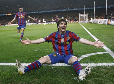 Kiet tac cua Messi lot vao top 10 ban thang dep nhat tuan hinh anh