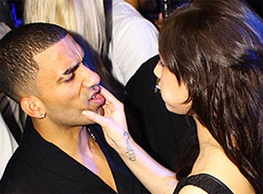 Aaron Lennon dung phai 'to kien lua' hinh anh