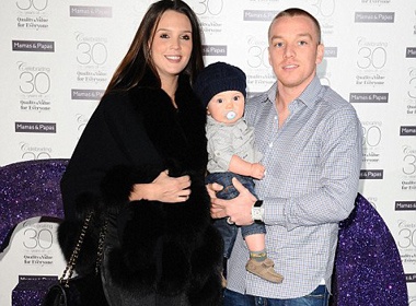 Cuu hoa hau Anh mang thai lan 2 hinh anh