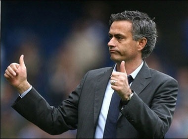 Jose Mourinho tro tai lam thu mon hinh anh