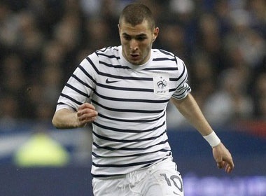 CDV Phap la o Benzema vi pha hong an dang tiec hinh anh