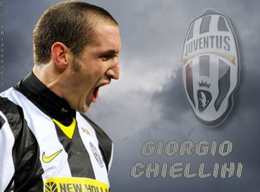 Juve thiet quan truoc tran dai chien voi Roma hinh anh