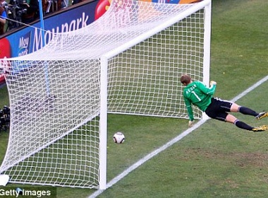 FIFA phe duyet cong nghe moi xac dinh ban thang hinh anh