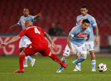 Napoli viet tiep giac mo Scudetto hinh anh