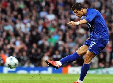 5 ban dep nhat cac tran ban ket Champions League cua MU hinh anh