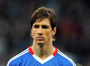 Torres duoc dau gia tren eBay hinh anh