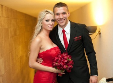 Podolski lang le ket hon hinh anh