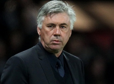 Roma chot ha vu Ancelotti hinh anh