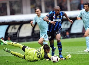 Cesena - Inter Milan: Chua the dung lai! hinh anh