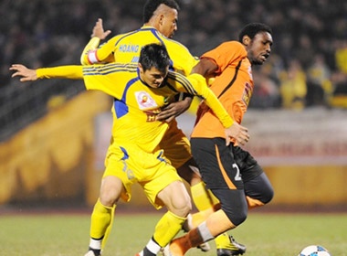 VFF ‘thuong nong’ cho Song Lam Nghe An hinh anh