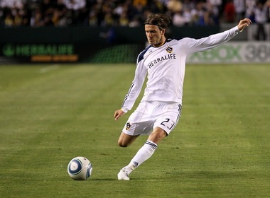 Beckham tro tai da phat ghi ban hinh anh