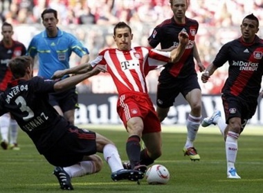 Klose tiep tuc the hien su vo duyen hinh anh