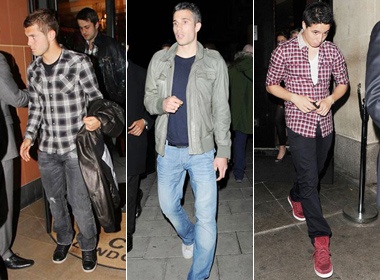 'Sao' Arsenal buon ba di du tiec cuoi mua giai hinh anh