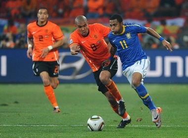 Brazil - Ha Lan: Samba chan 'loc'? hinh anh