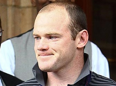 R10 di 'cai thien' dau hoi hinh anh