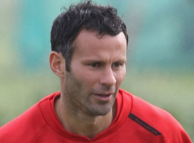 Ryan Giggs lo lang toi... hoi dau hinh anh