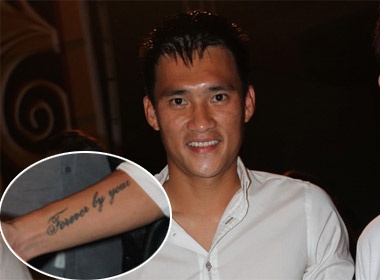 Cong Vinh lo hinh xam moi hinh anh