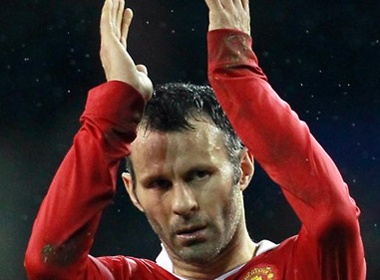 Ryan Giggs di kien hinh anh