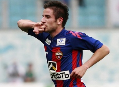 Zoran Tosic ghi ban thang muu meo hinh anh