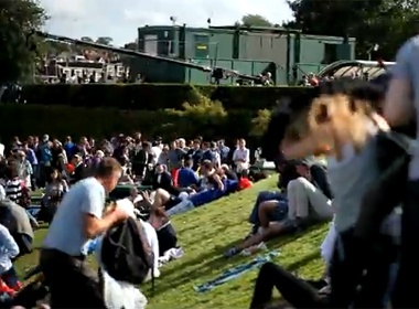 Ong tan cong Wimbledon hinh anh