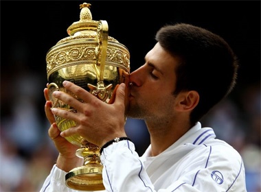 Djokovic lan dau vo dich Wimbledon hinh anh