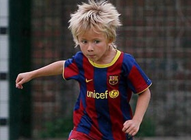 Barca thu viec than dong bong da Anh hinh anh