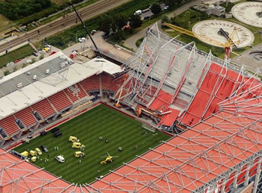 Sap mai san van dong lam 1 nguoi chet hinh anh