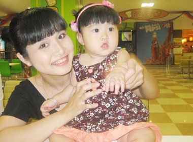 Phan Thanh Binh khoe 'cong chua' xinh xan hinh anh