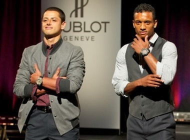 Sao MU 'thu suc' tren san catwalk hinh anh