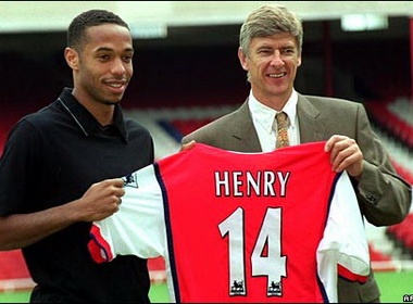 Chiem nguong 226 ban thang cua Henry o Arsenal hinh anh