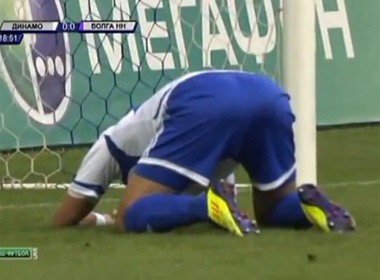 Cu sut 'ban chim' o cu ly gan cua tuyen thu Duc hinh anh